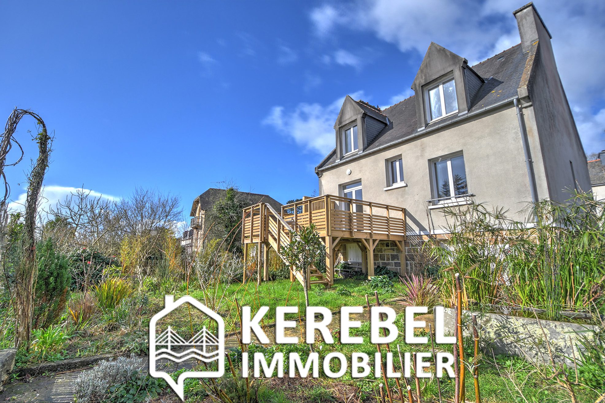 VenteMAISON DE CHARME AU CENTRE99.60 m²m²
