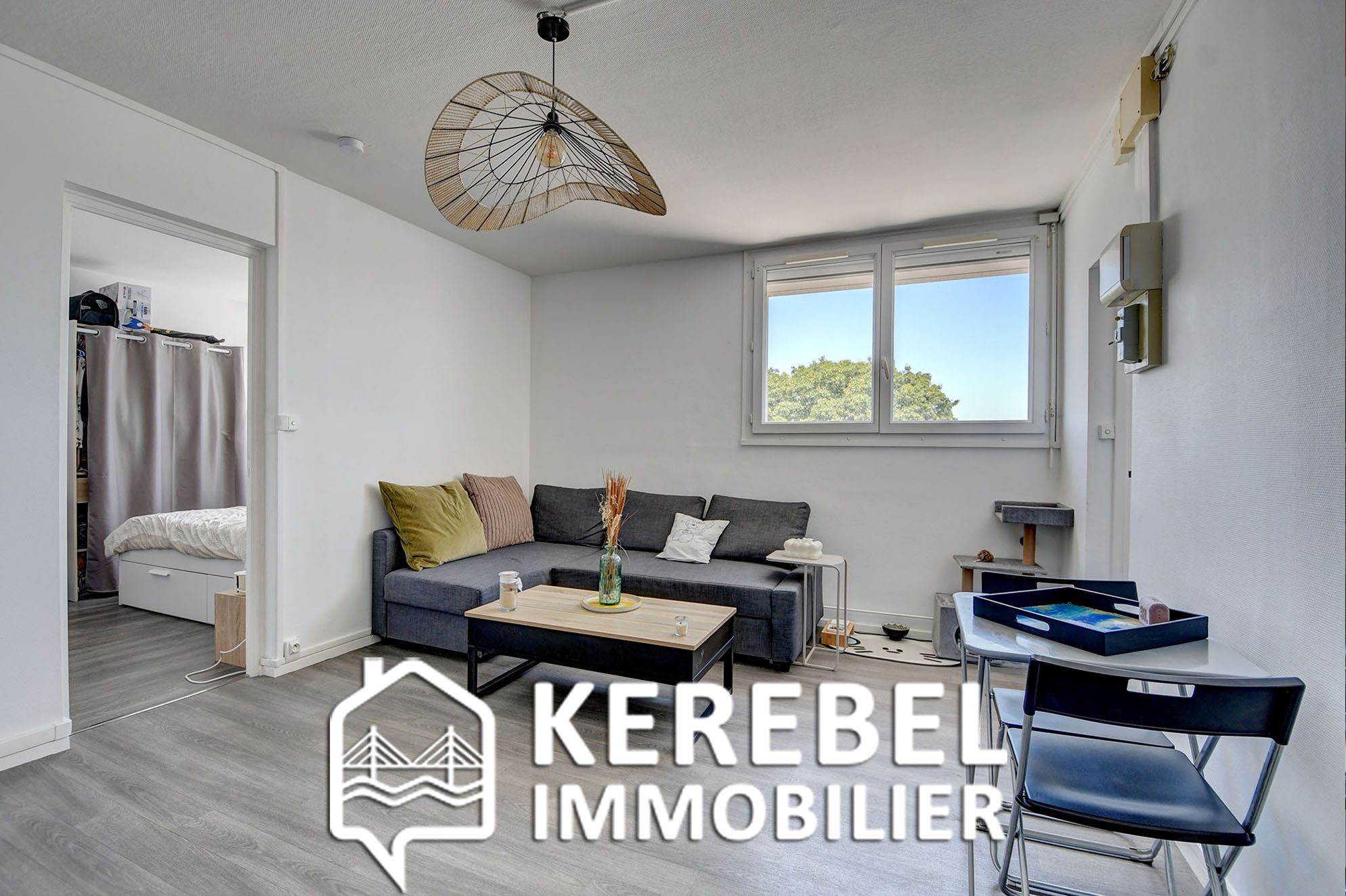 LocationLANDIVISIAU - appartement 2 pièces de 37 m²37.00 m²m²