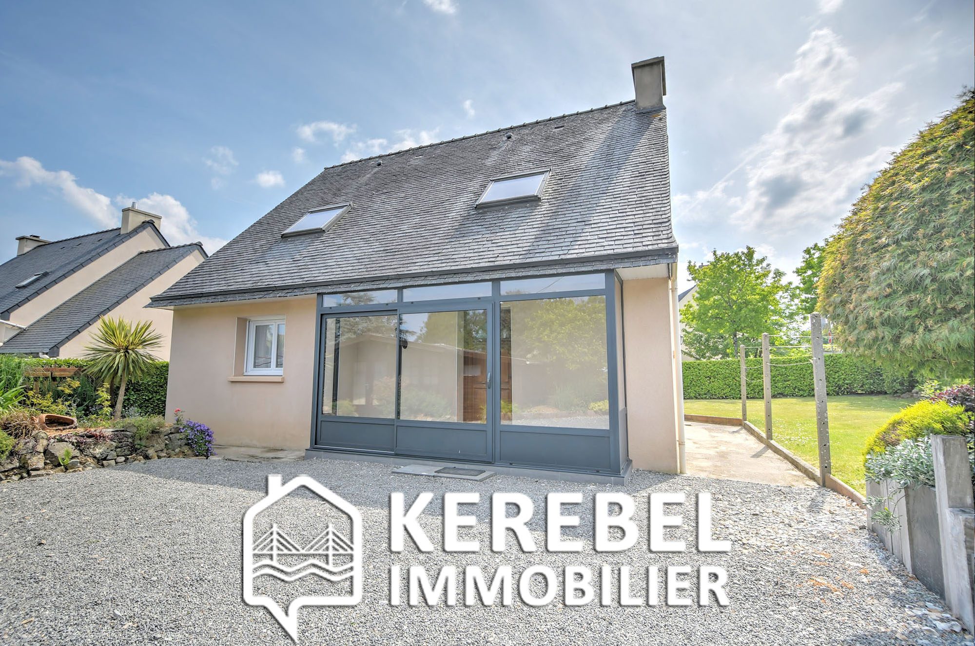 LocationPLEIN CENTRE92.08 m²m²