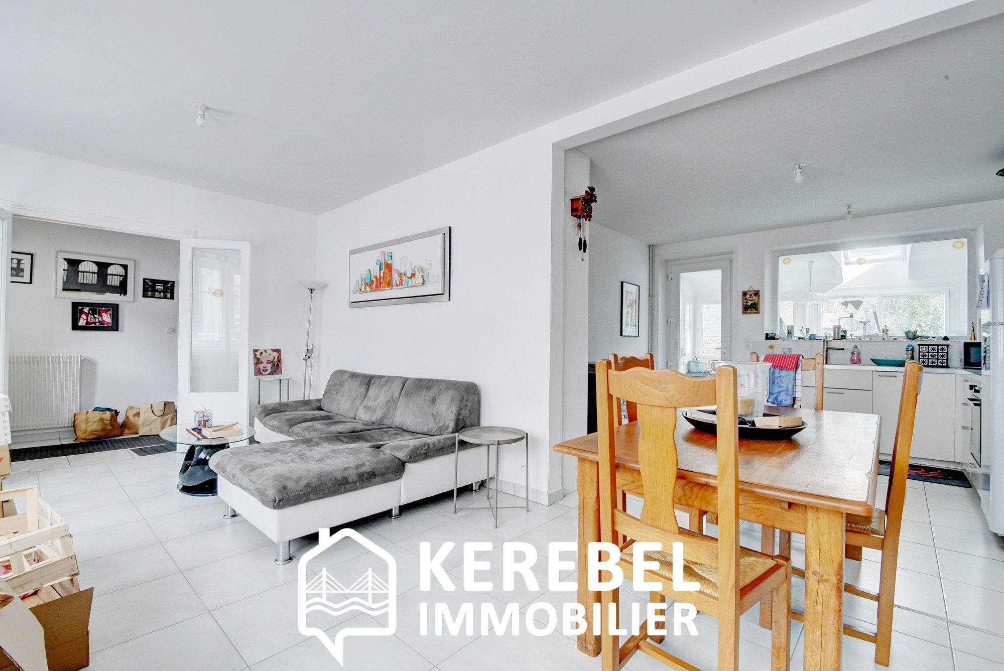 LocationMAISON BOURG 5 CHAMBRES139.25 m²m²