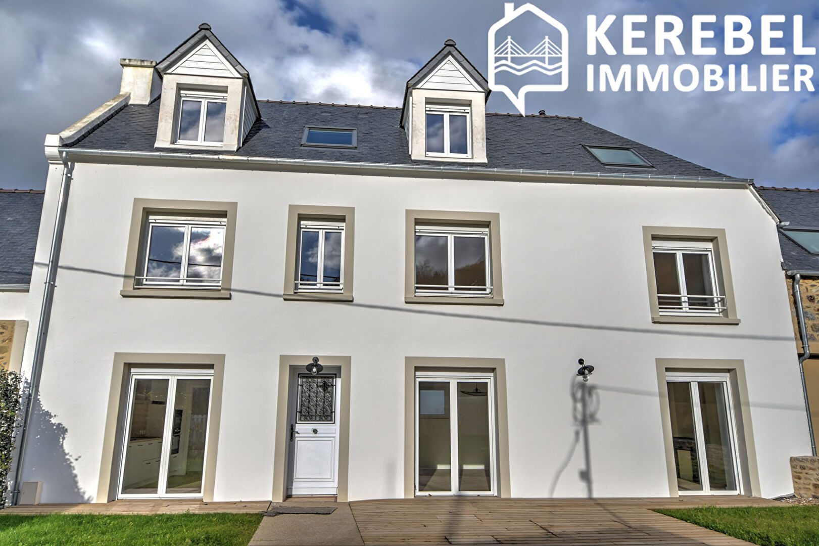 LocationPLOUGASTEL-DAOULAS - Kéraliou - maison entièrement rénovée149.03 m²m²