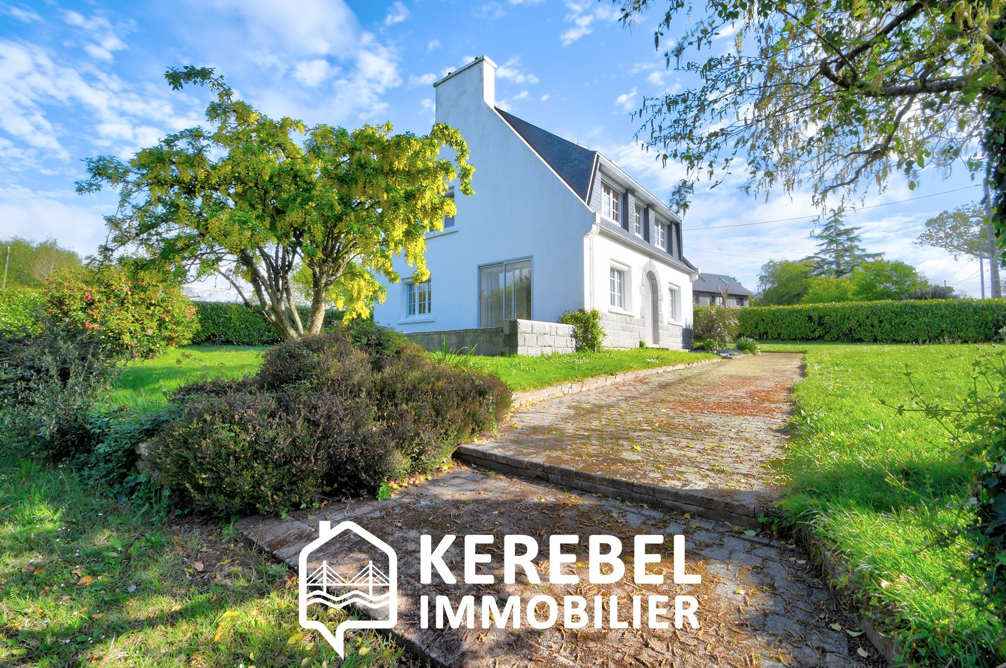 LocationPROCHE GRÈVE125.99 m²m²