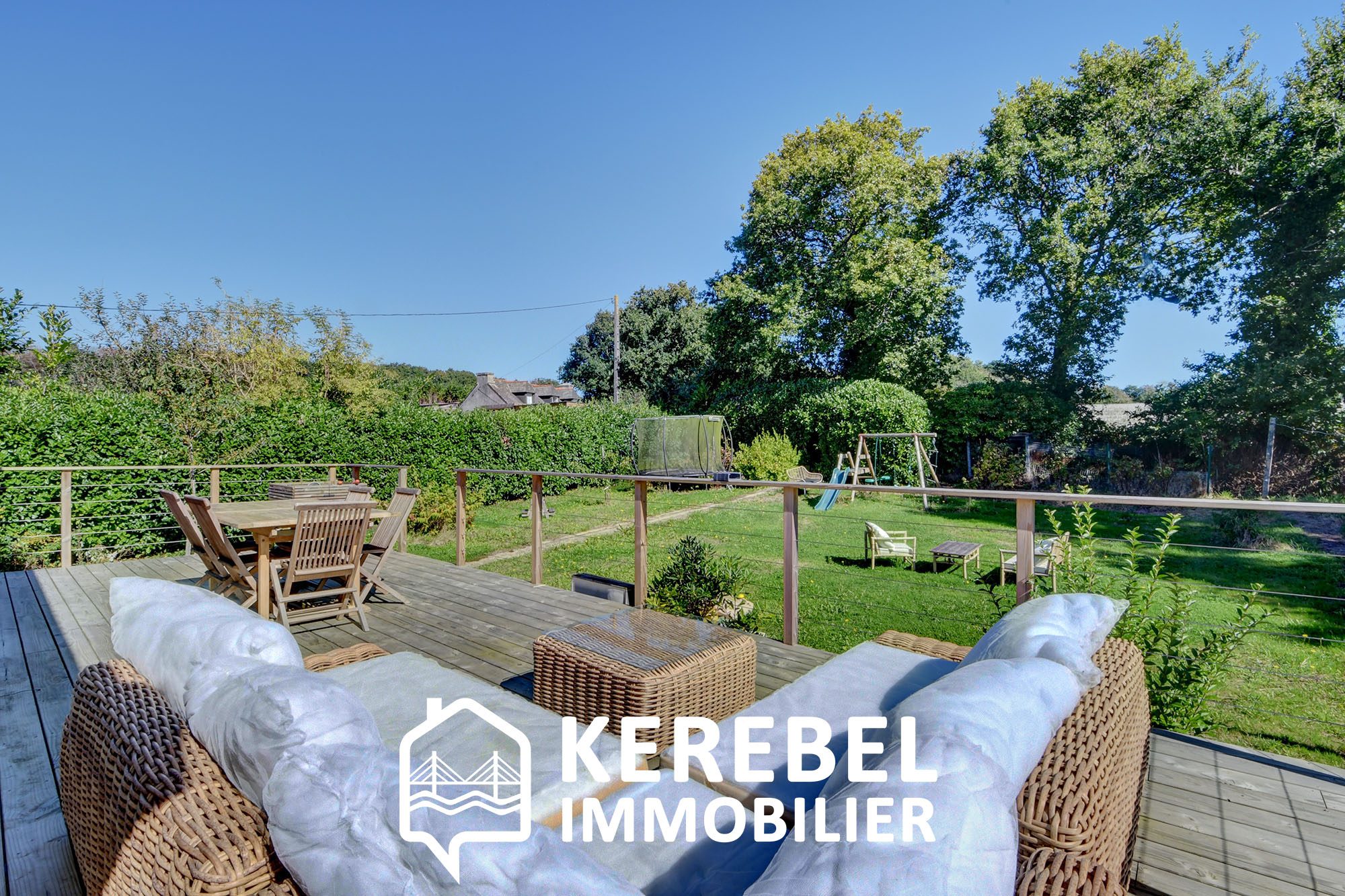 Maison 6 pièces 110 m² · à Saint-Urbain · 110,2 m² · 328 000 €